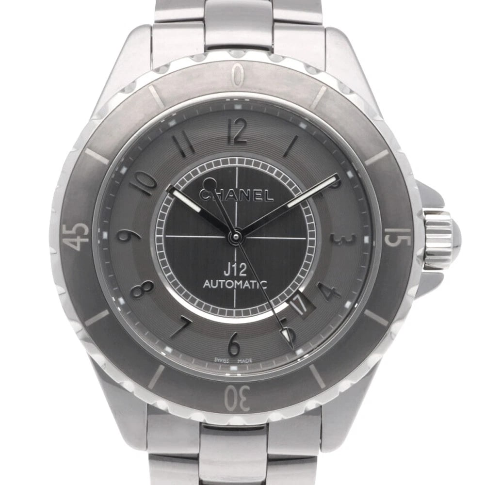 CHANEL J12 WATCHES TITANIUM CERAMIC WATCH: CHANEL J12 Watches titanium ceramic Watch Brand: CHANEL Type: Wristwatch Material: Case : titanium x ceramic Band : titanium Color: Silver Size: Case Diameter:40.5mm Band Length:6.1inch / 15.5cm