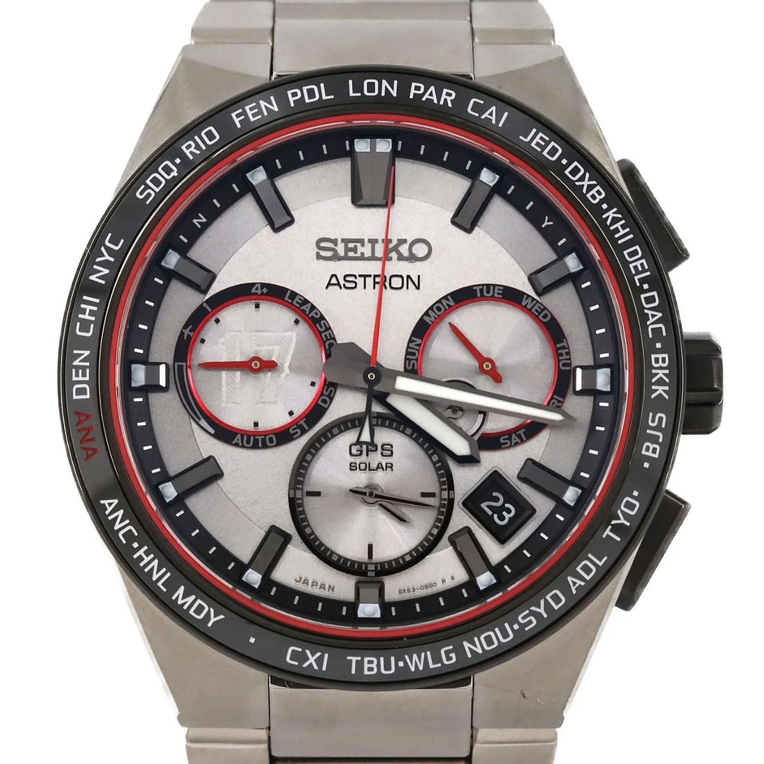 SEIKO ASTRON RADIO WATCH: Seiko Astron Radio Watch Brand: SEIKO Type: Wrist watch Material: Case: Titanium Bracelet: Titanium Color: Dial color: Gray Size: Case diameter: Approx. 43 mm Max wrist circumference: 19.5 cm Acc