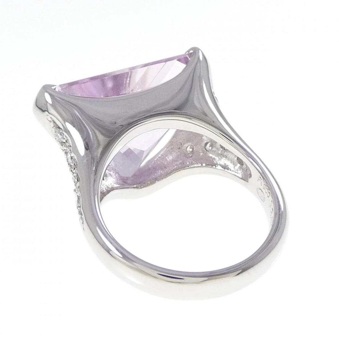 PT900 KUNZITE RING: PT900 Kunzite Ring Brand: Unbranded Type: Ring Material: Platinum 900, Main Stone/Creation KunziteSide Stone Natural Color: Silver Size: 6.5 (US size) Accessories: None Accessories Notice: