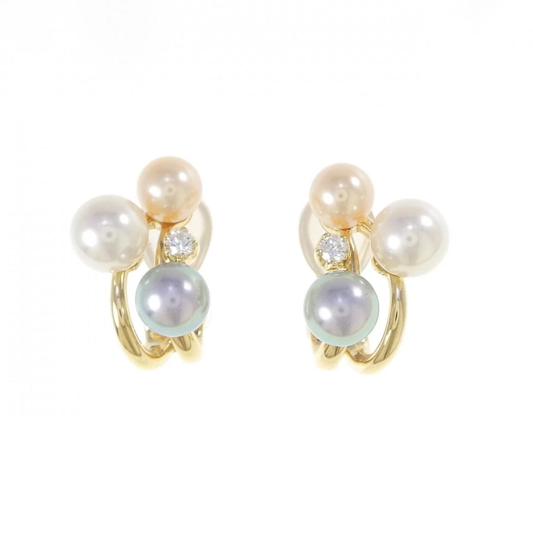 TASAKI AKOYA PEARL EARRINGS: TASAKI Akoya Pearl Earrings Brand: TASAKI Type: Earrings Material: K18 Yellow Gold, Main Stone/Creation Akoya Pearl Color: Yellow Gold Size: ActualSize HxW: 19.7mmx11.9mm Accessories: None