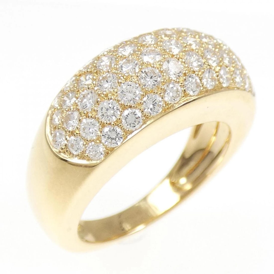 VAN CLEEF & ARPELS DIAMOND RING: Van Cleef & Arpels Diamond Ring Brand: Van Cleef & Arpels Type: Ring Material: 750 Yellow Gold, Main Stone/Creation Natural Color: Yellow Gold Size: 7.5-8 (US size) Accessories: None