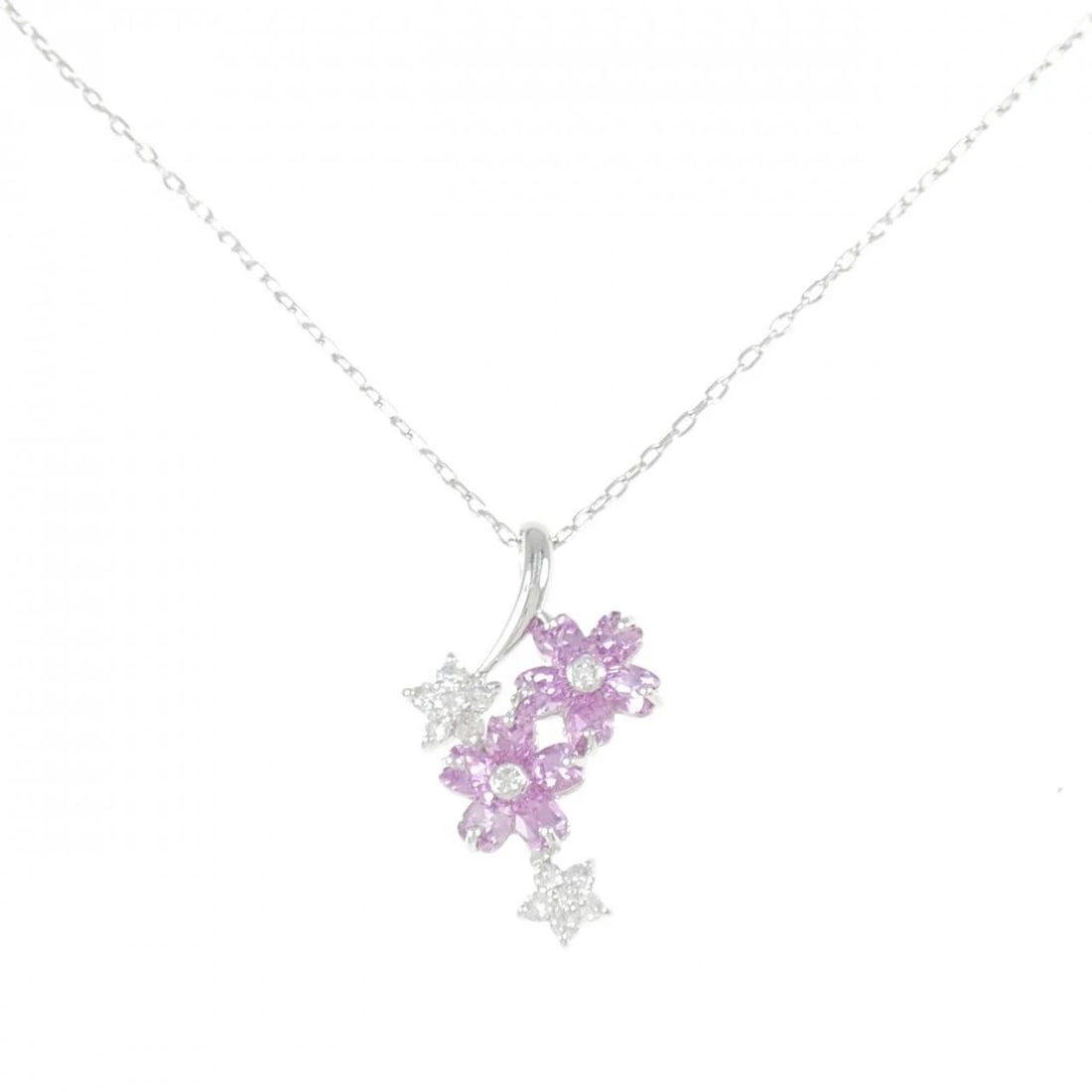 K18WG FLOWER SAPPHIRE NECKLACE: K18WG Flower Sapphire Necklace Brand: Unbranded Type: Sapphire Necklace Material: 18K White Gold, Main Stone/Creation Sapphire Color: white gold Size: 8US Accessories: None Accessories