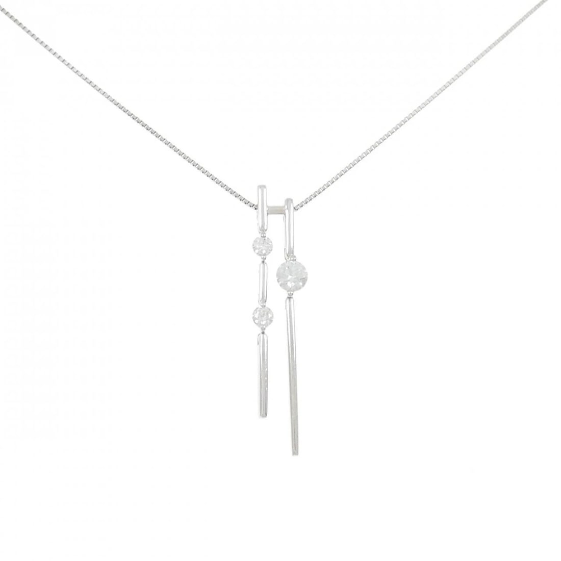 PT DIAMOND NECKLACE: PT Diamond Necklace Brand: Unbranded Type: Necklace Material: Platinum, Main Stone/Creation Natural Color: Silver Size: 45cmActualSize Pendant top H x W: 38.9mmx8.0mm Chain Max. W: 0.8mm 