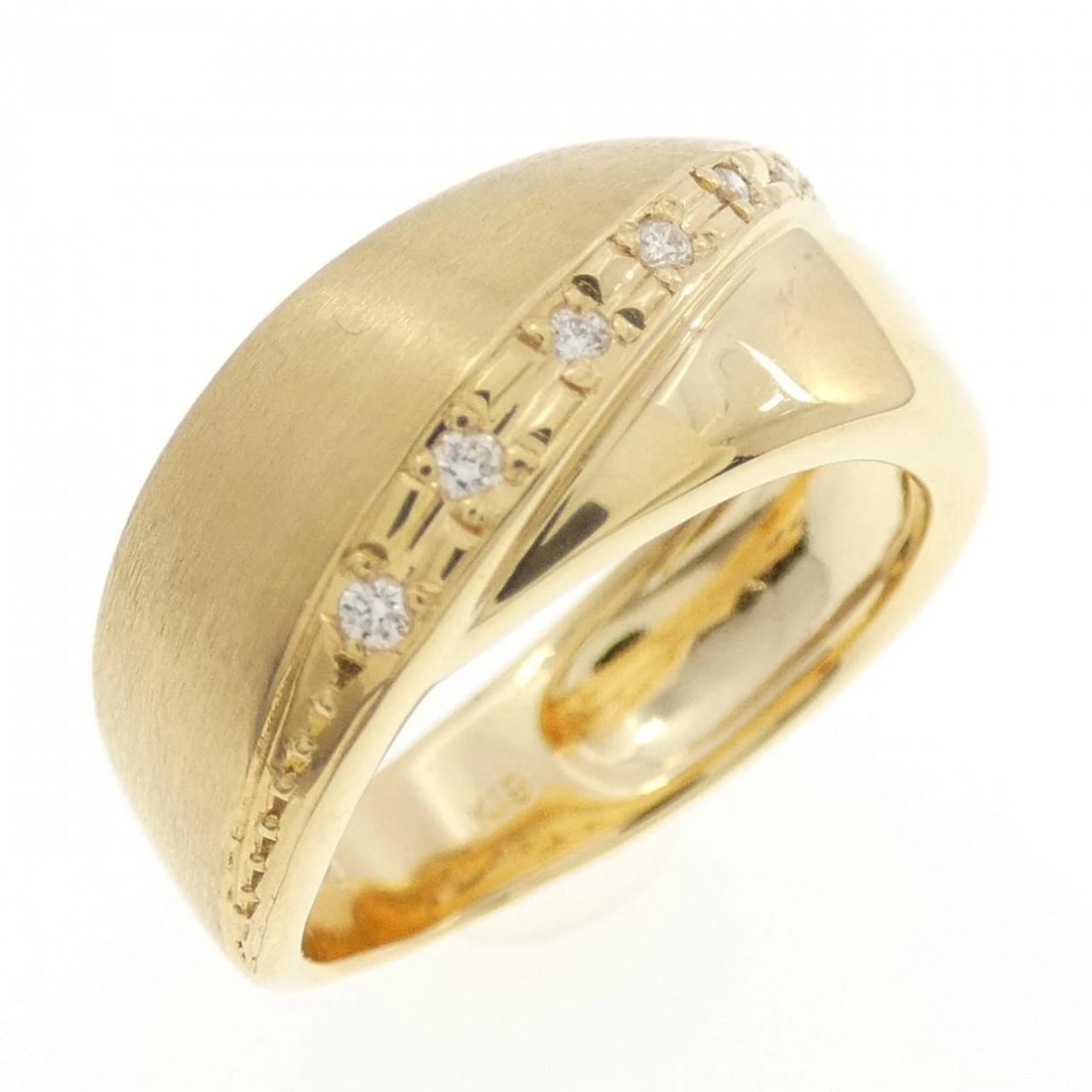 K18YG DIAMOND RING: K18YG Diamond Ring Brand: Unbranded Type: Ring Material: K18 Yellow Gold, Main Stone/Creation Natural Color: yellow gold Size: 18cm ActualSizeMax W: 16.5mm Accessories: None Accessories
