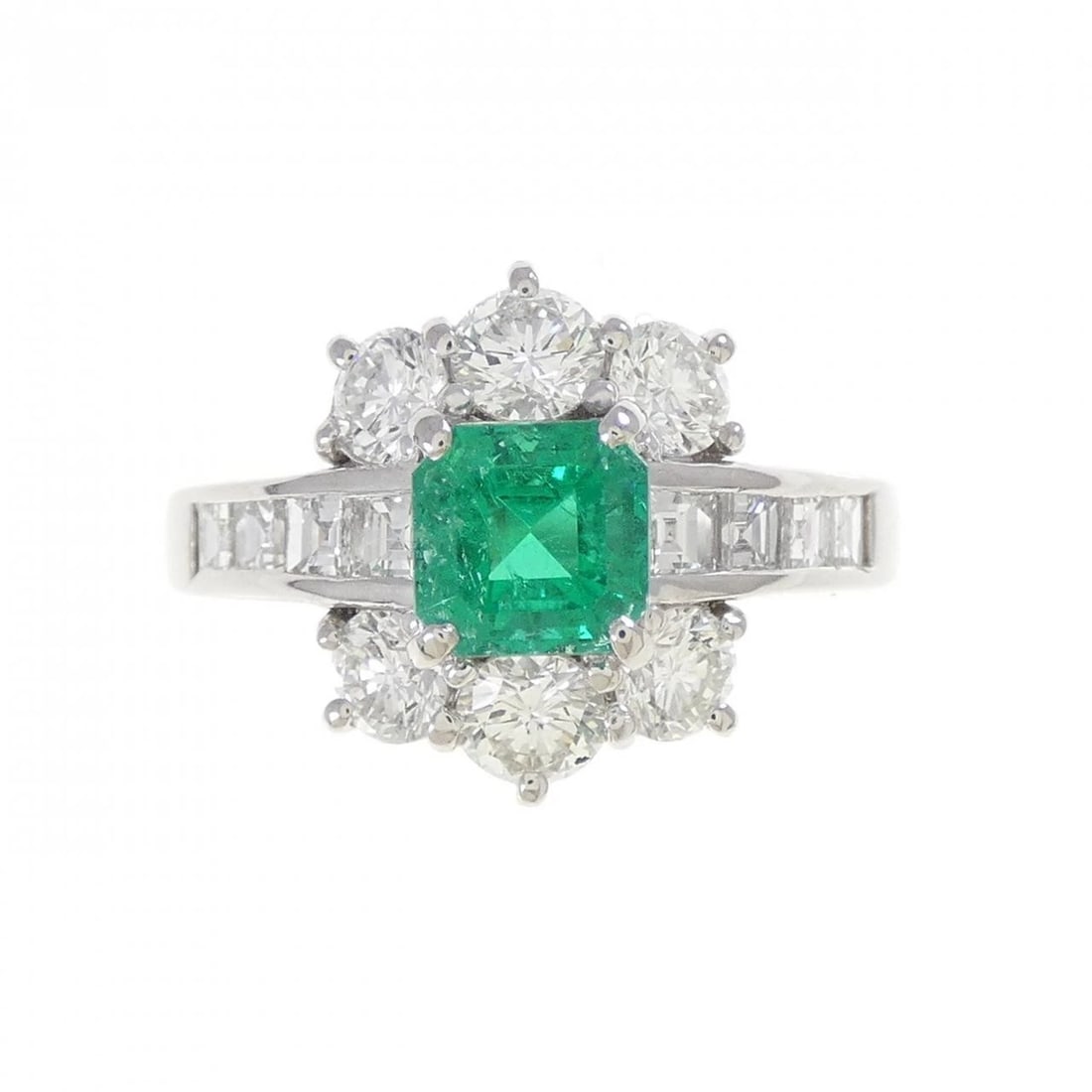 PT900 EMERALD RING - 2