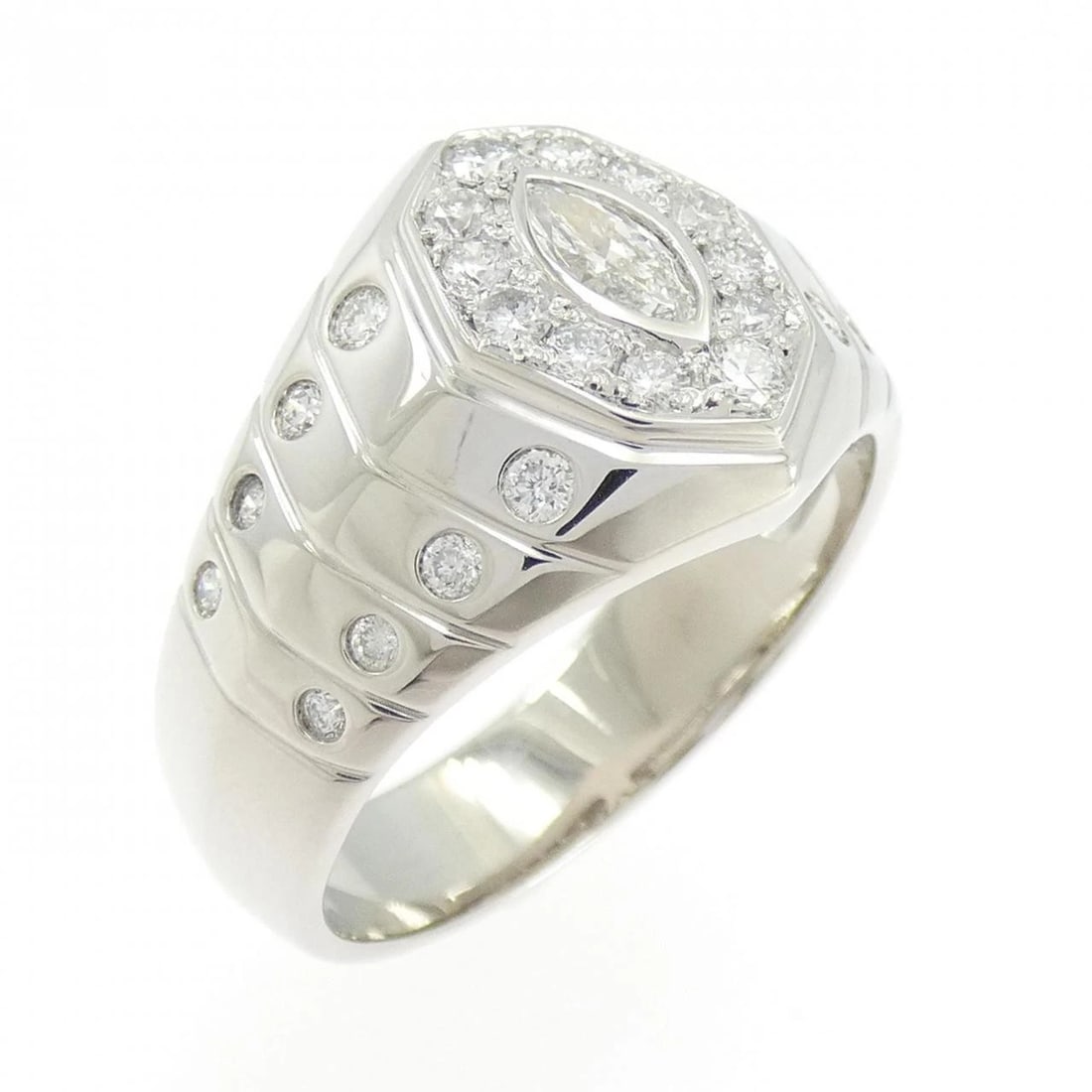 PT900 DIAMOND RING: PT900 Diamond Ring Brand: Unbranded Type: Ring Material: Platinum 900, Main Stone/Creation Natural Color: Silver Size: 10-10.5 (US size) Accessories: None Accessories Notice: When purchasing