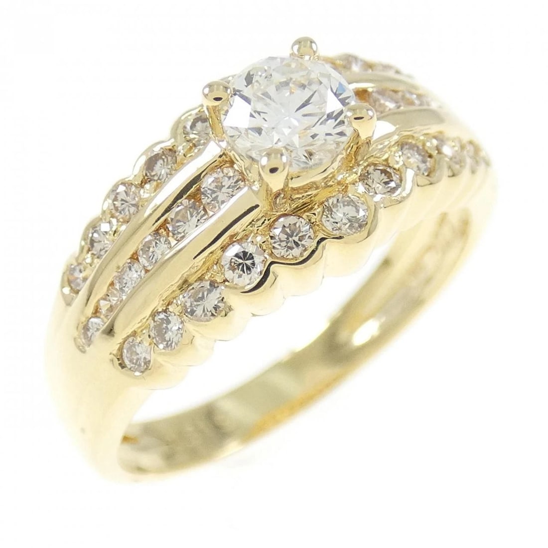 K18YG DIAMOND RING: K18YG Diamond Ring Brand: Unbranded Type: Ring Material: K18 Yellow Gold, Main Stone/Creation Natural Color: yellow gold Size: 6US Accessories: None Accessories Notice: When purchasing pre