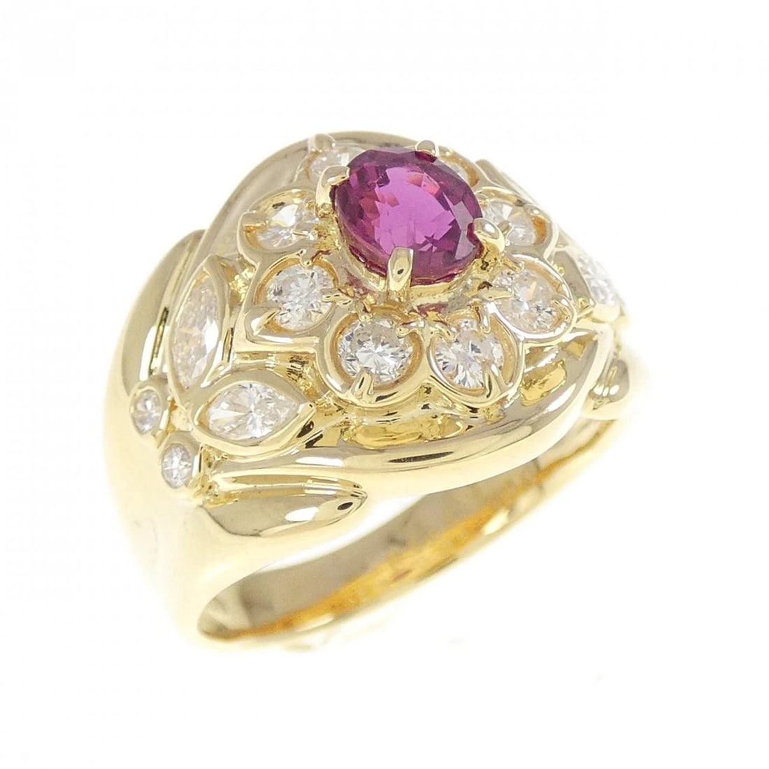 K18YG RUBY RING: K18YG Ruby Ring Brand: Unbranded Type: Ring Material: K18 Yellow Gold, Main Stone/Creation RubySide Stone Natural Color: Yellow Gold Size: 6-6.5 (US size) Accessories: None Accessories
