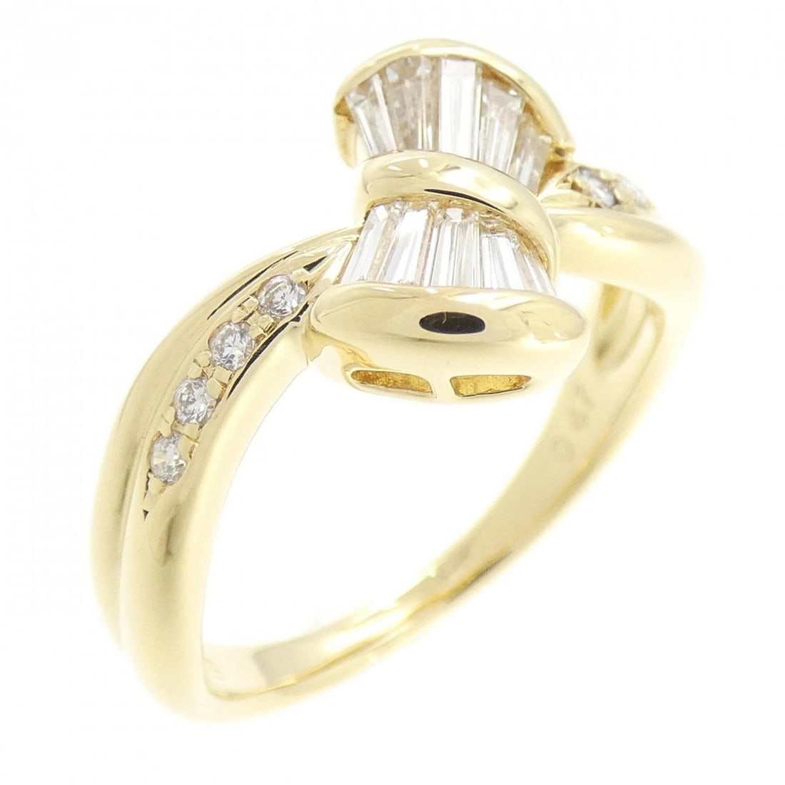 K18YG DIAMOND RING: K18YG Diamond Ring Brand: Unbranded Type: Ring Material: K18 Yellow Gold, Main Stone/Creation Natural Color: yellow gold Size: 6.5US Accessories: None Accessories Notice: When purchasing p