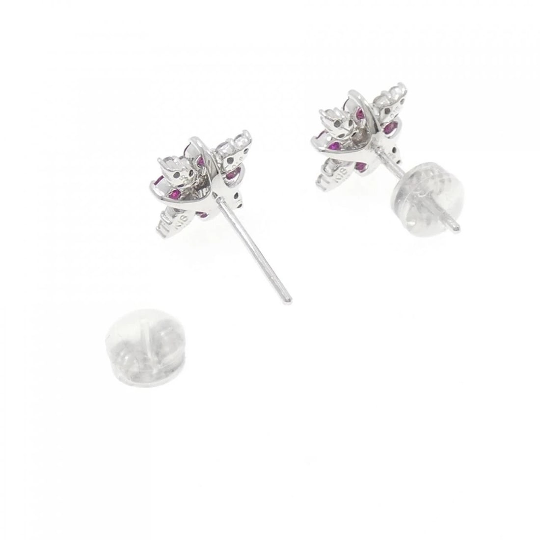 K18WG RUBY EARRINGS - 3