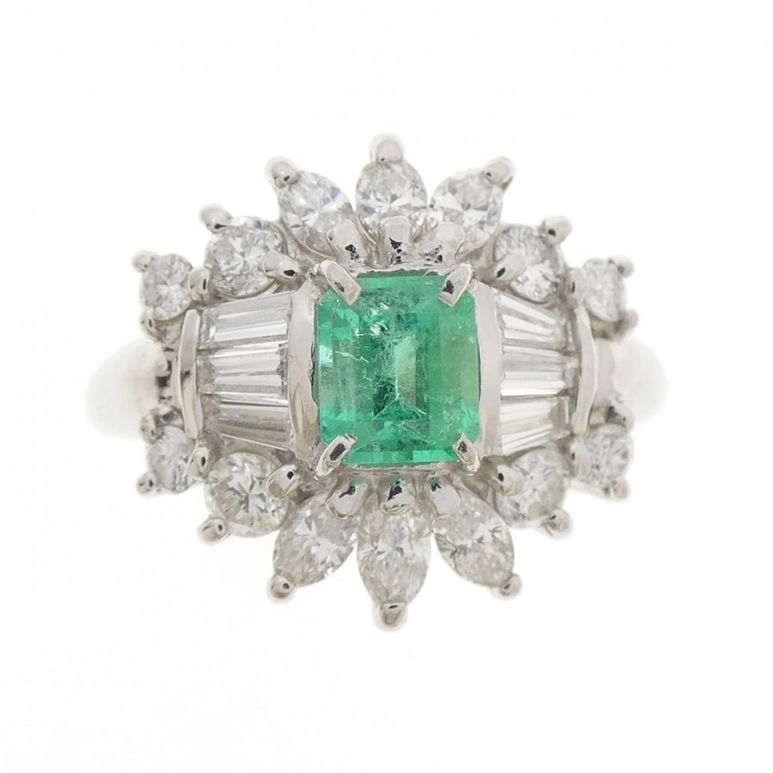 PT850 EMERALD RING - 2