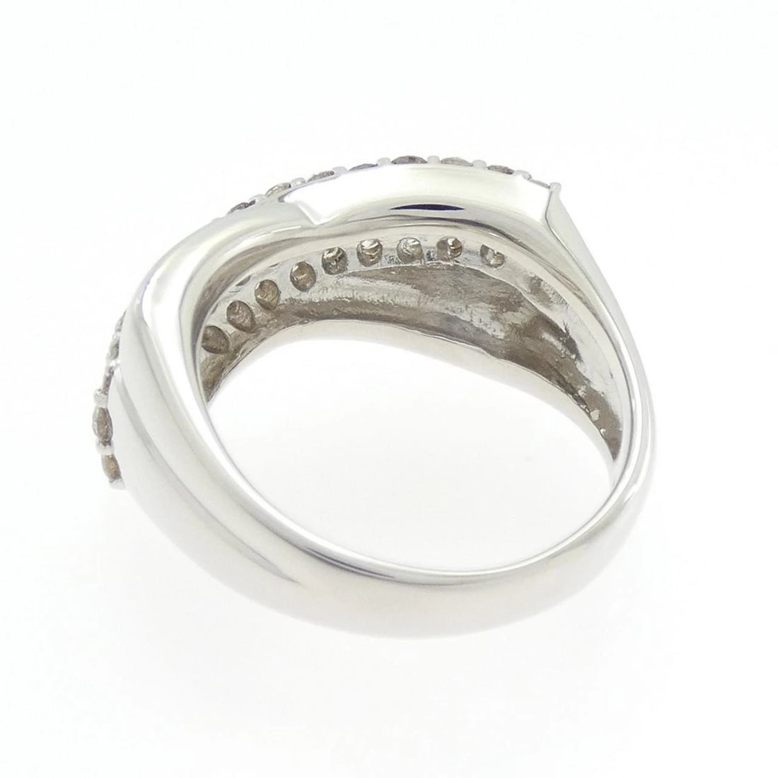 PT900 PAVE DIAMOND RING - 3