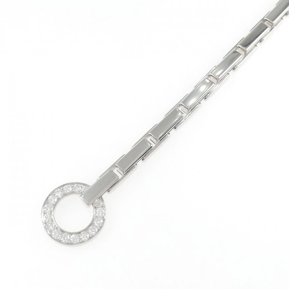 CARTIER AGRAFFE BRACELET: Cartier Agraffe Bracelet Brand: CARTIER Type: Bracelets Material: 750 white gold, Main Stone/Creation Natural Color: white gold Size: 18.5cm,Actual Size Max width approx: 14.9mm Accessories:
