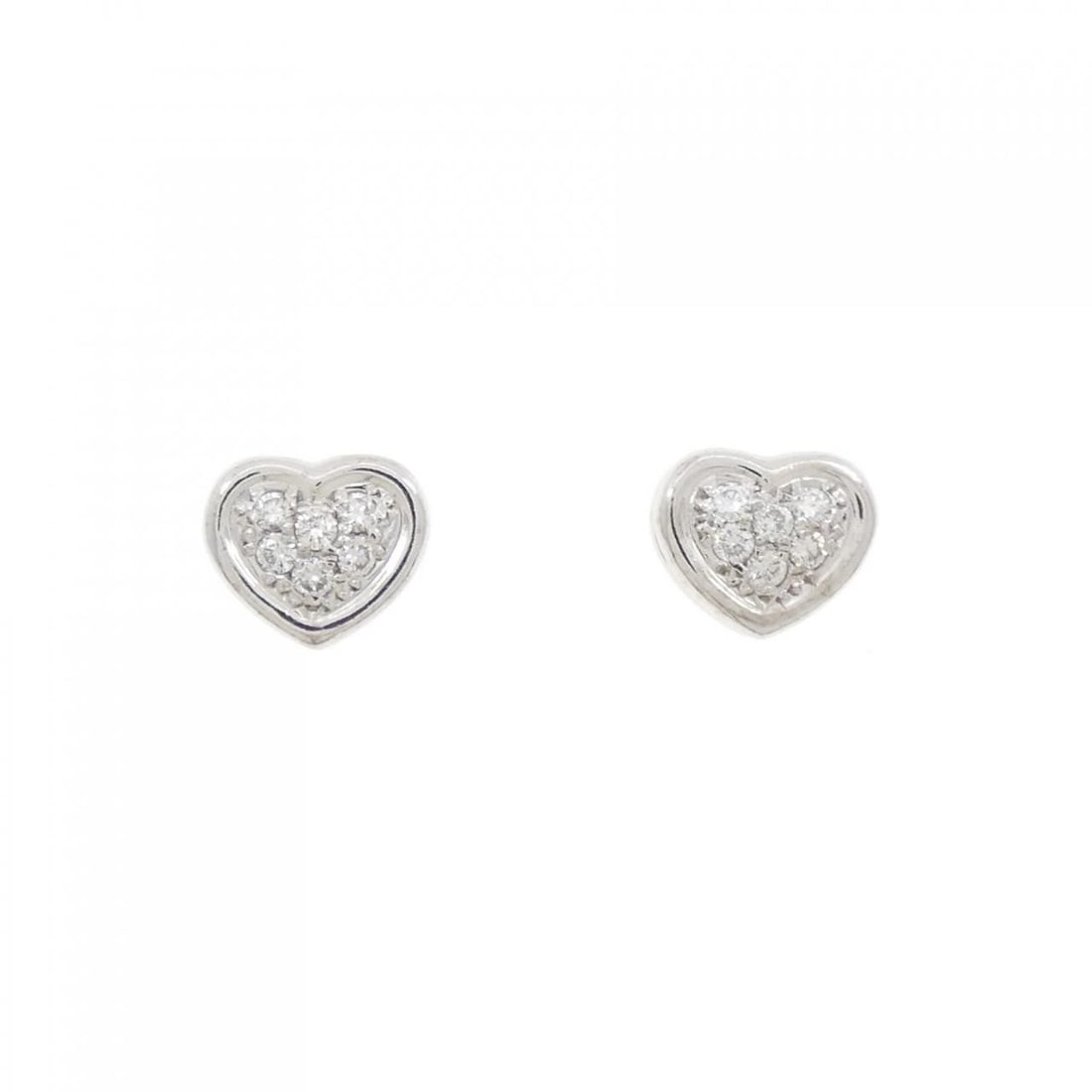 K18WG HEART DIAMOND EARRINGS: K18WG Heart Diamond Earrings Brand: Unbranded Type: Earrings Material: K18 White Gold, Main Stone/Creation Natural Color: White Gold Size: ActualSize HxW: 7.4mmx8.6mm Accessories: None