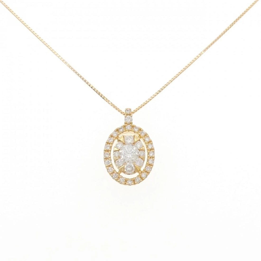 K18YG DIAMOND NECKLACE: K18YG Diamond Necklace Brand: Unbranded Type: Necklace Material: K18 Yellow Gold, Main Stone/Creation Natural Color: Yellow Gold Size: 45cmActualSize Pendant top H x W: 18.2mmx11.5mm Chain