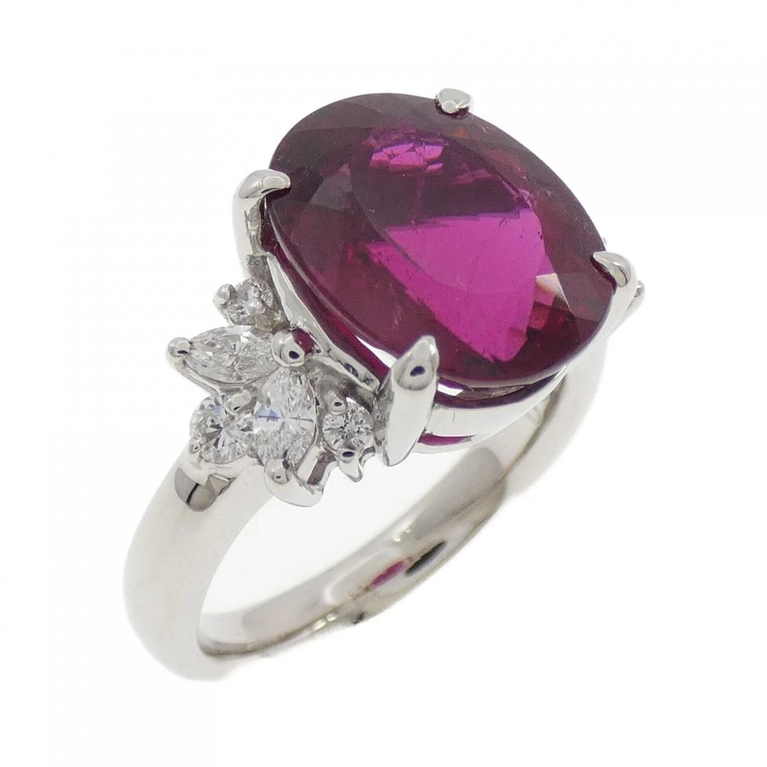 PT900 RUBELLITE TOURMALINE RING: PT900 Rubellite Tourmaline Ring Brand: Unbranded Type: Ring Material: Platinum 900, Main Stone/Creation Rubellite Tourmaline Color: platinum Size: 6.5US Accessories: None Accessories Notice: