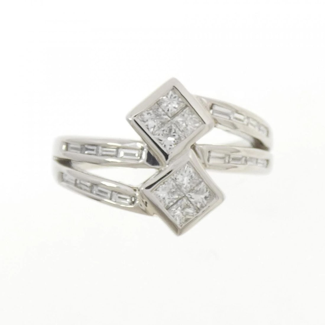 PT900 DIAMOND RING - 2