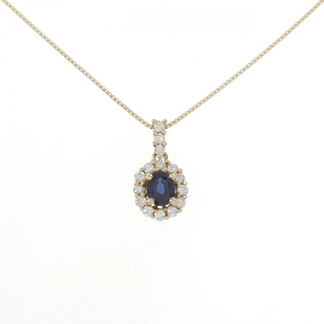 750YG K18YG SAPPHIRE NECKLACE: 750YG K18YG Sapphire Necklace Brand: Unbranded Type: Necklace Material: 750 Yellow Gold K18 Yellow Gold, Main Stone/Creation SapphireSide Stone Natural Color: Yellow Gold Size: 45cmActualSize