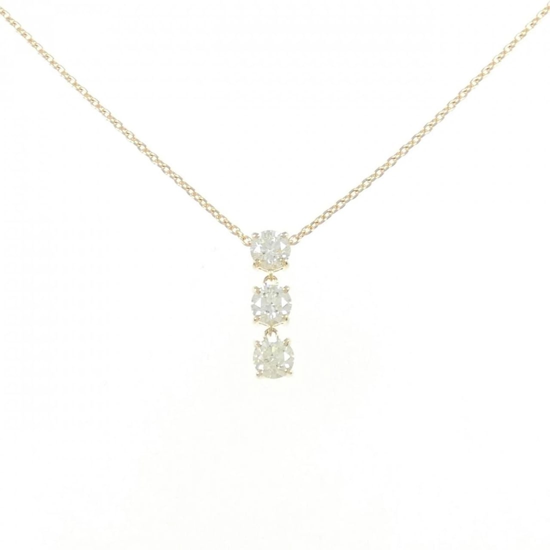 K18YG DIAMOND NECKLACE: K18YG Diamond Necklace Brand: Unbranded Type: Necklace Material: K18 Yellow Gold, Main Stone/Creation Natural Color: Yellow Gold Size: 45cmActualSize Pendant top H x W: 16.0mmx4.3mm Chain Max.