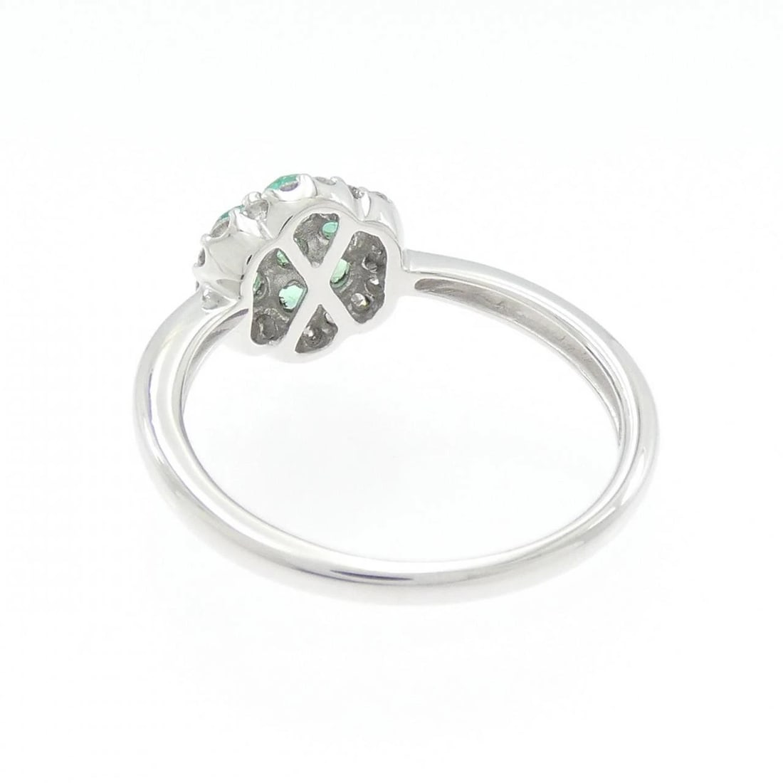 K18WG FLOWER EMERALD RING - 3
