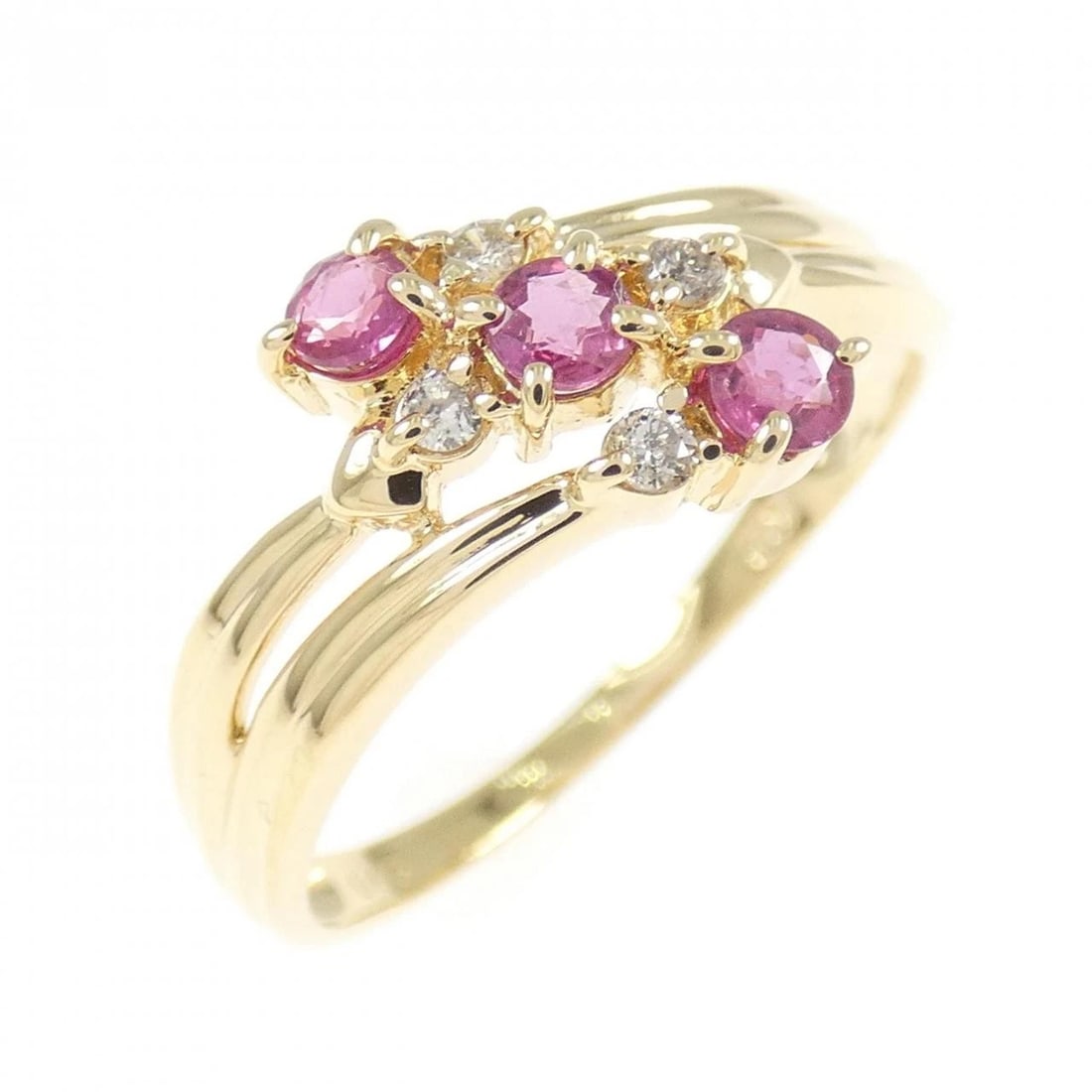 K18YG RUBY RING: K18YG Ruby Ring Brand: Unbranded Type: Ring Material: K18 Yellow Gold, Main Stone/Creation ruby Color: yellow gold Size: 6US Accessories: None Accessories Notice: When purchasing pre-owned