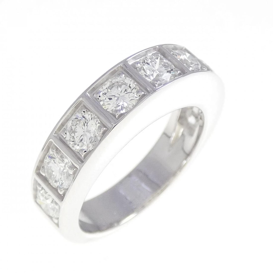 CARTIER TECTONIC RING: Cartier tectonic Ring Brand: Cartier Type: Ring Material: 750 White Gold, Main Stone/Creation Natural Color: White Gold Size: US6 Accessories: None Accessories Notice: When purchasing