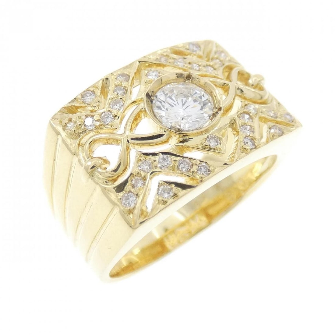 K18YG DIAMOND RING (1 of 3)