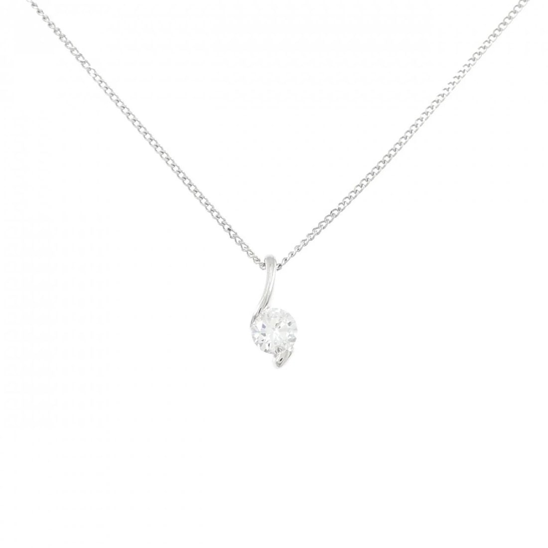 PT PT850 DIAMOND NECKLACE: PT PT850 Diamond Necklace Brand: Unbranded Type: Necklace Material: Platinum Platinum 850, Color: platinum Size: 40cm ActualSizePendant top H x W: 10.5mmx4.0mm Chain Max. W: 0.8mm 
