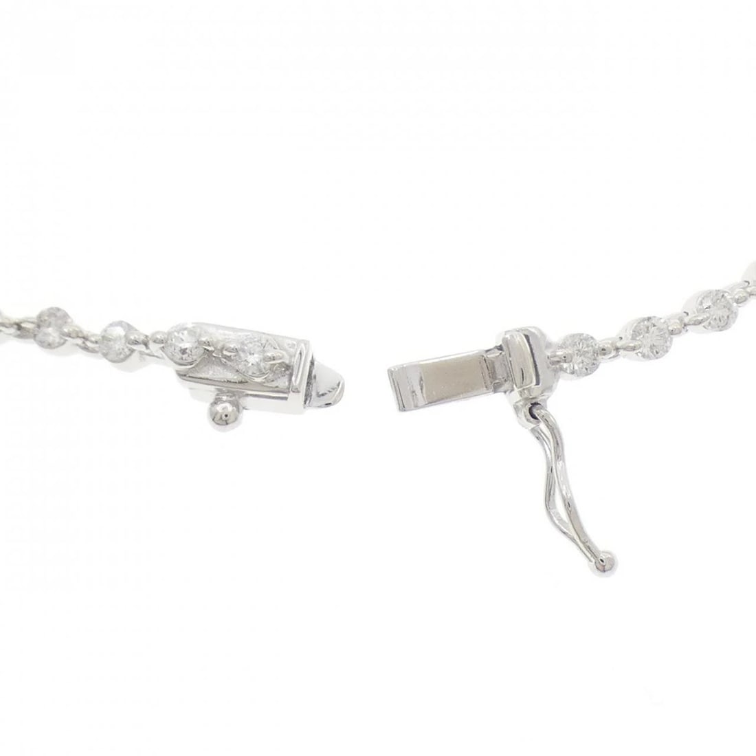 PT950 DIAMOND BRACELET - 3