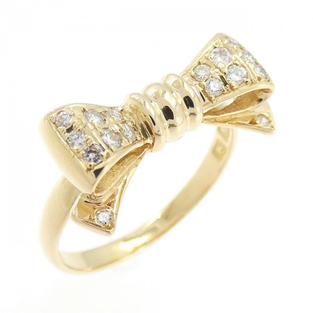 K18YG RIBBON DIAMOND RING: K18YG Ribbon Diamond Ring Brand: Unbranded Type: Ring Material: K18 Yellow Gold, Main Stone/Creation Natural Color: yellow gold Size: 5US Accessories: None Accessories Notice: When purchasing