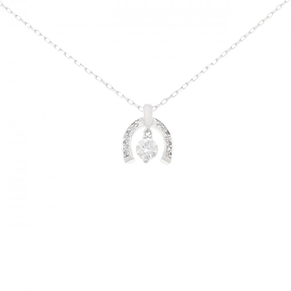 K18WG DIAMOND NECKLACE: K18WG Diamond Necklace Brand: Unbranded Type: Necklace Material: K18 White Gold, Main Stone/Creation Natural Color: White Gold Size: 45cmActualSize Pendant top H x W: 12.1mmx9.7mm Chain Max.