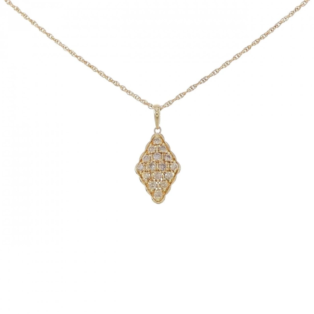 K18YG DIAMOND NECKLACE: K18YG Diamond Necklace Brand: Unbranded Type: Necklace Material: K18 Yellow Gold, Main Stone/Creation Natural Color: Yellow Gold Size: 40cmActualSize Pendant top H x W: 25.3mmx11.6mm Chain