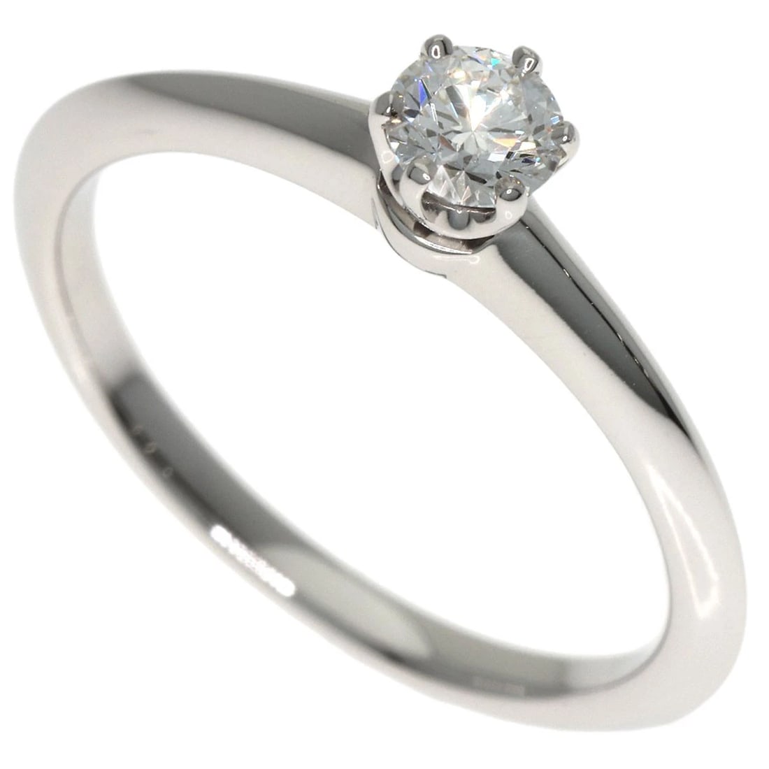 TIFFANY&CO. SOLITAIRE 1P DIAMOND RING PLATINUM PT950: TIFFANY&Co. Solitaire 1P Diamond Ring Platinum PT950 Brand: TIFFANY&Co. Type: Ring Material: Platinum PT950, Main Stone/Creation Natural Color: Exterior Color Silver Size: 6 (US) Accessories: Non