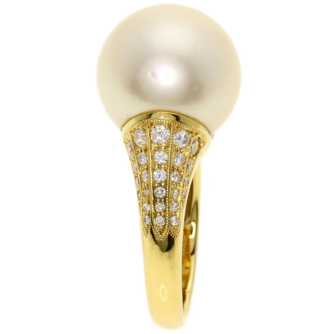 PONTE VECCHIO PEARL PEARL DIAMOND RING: Ponte Vecchio Pearl Pearl Diamond Ring Brand: Ponte Vecchio Type: Ring Material: K18 Yellow Gold, Color: Exterior Color Gold Size: 6.5 (US) Accessories: None Accessories Notice: When purch