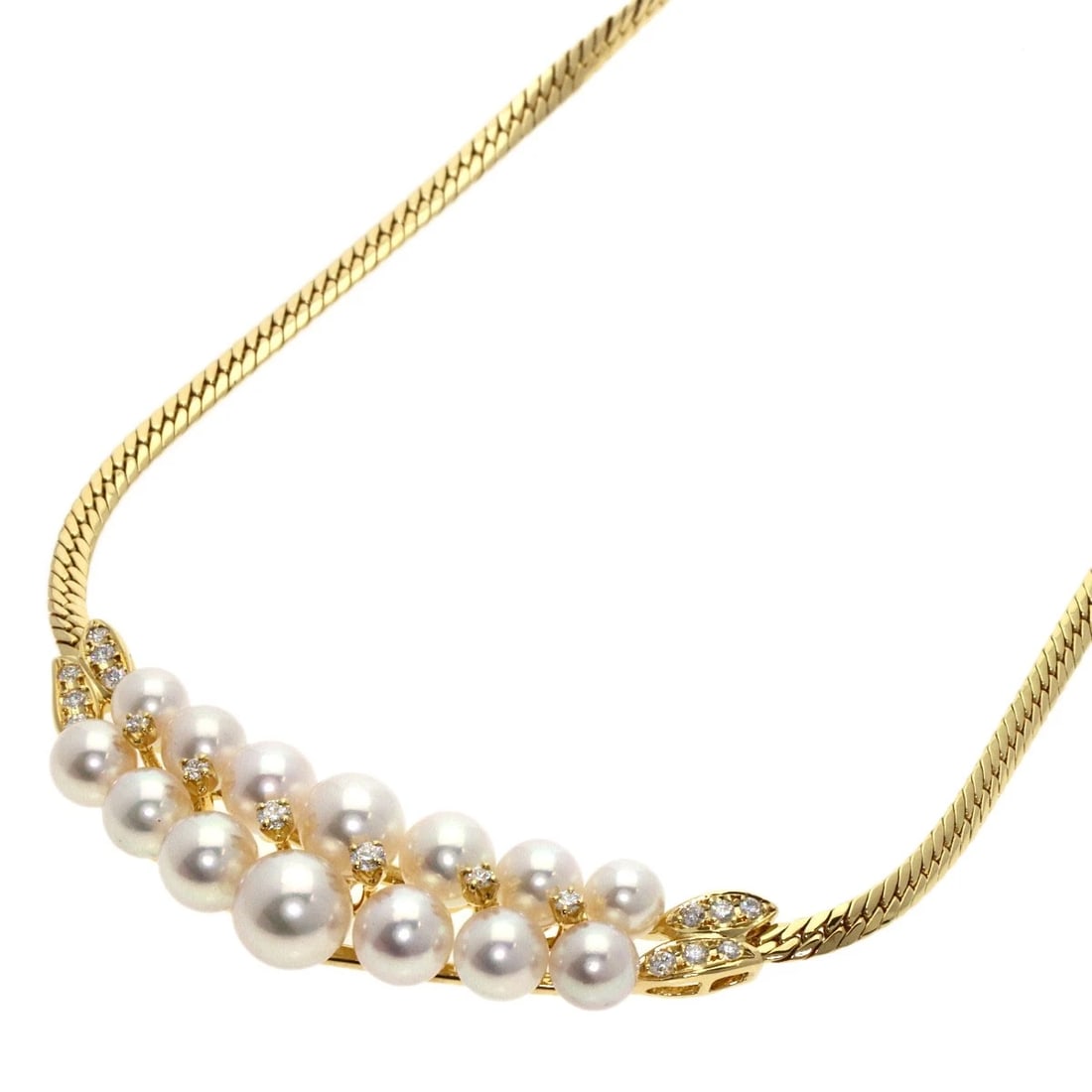 MIKIMOTO AKOYA PEARL PEARL DIAMOND NECKLACE: MIKIMOTO Akoya Pearl Pearl Diamond Necklace Brand: MIKIMOTO Type: Necklace Material: K18 Yellow Gold, Main Stone/Creation Natural Color: Exterior Color Gold Size: Stone Size:0.2inch/5.3-7.7mm