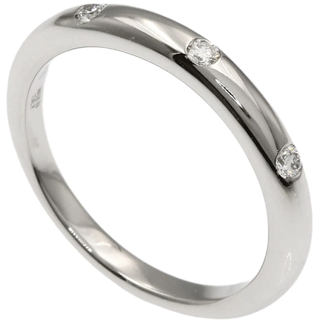 BVLGARI FEDDY 3P DIAMOND RING PLATINUM PT950: BVLGARI Feddy 3P Diamond Ring Platinum PT950 Brand: BVLGARI Type: Ring Material: Platinum PT950, Main Stone/Creation Natural Color: Exterior Color Silver Size: 4.25 (US) Accessories: None