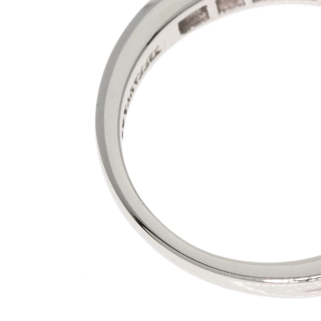 TIFFANY&CO. SOLITAIRE DIAMOND RING - 6