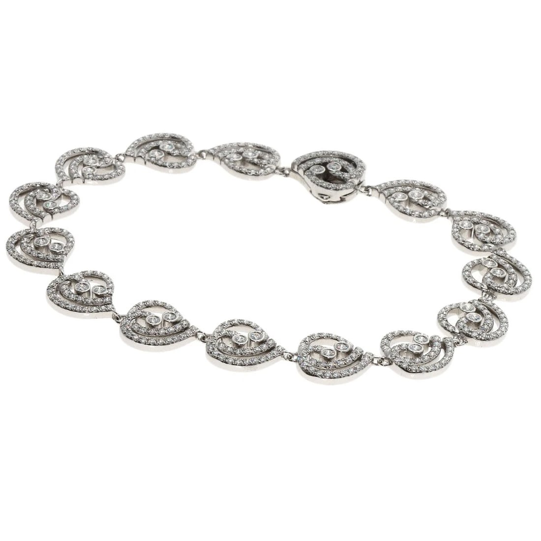 TIFFANY&CO. ENCHANT HEART DIAMOND BRACELET: TIFFANY&Co. Enchant Heart Diamond Bracelet Brand: TIFFANY&Co. Type: Bracelet Material: Platinum PT950, Main Stone/Creation Natural Color: Exterior Color Silver Size: Top Size:0.4inch/9.6x9.6x1.8mm
