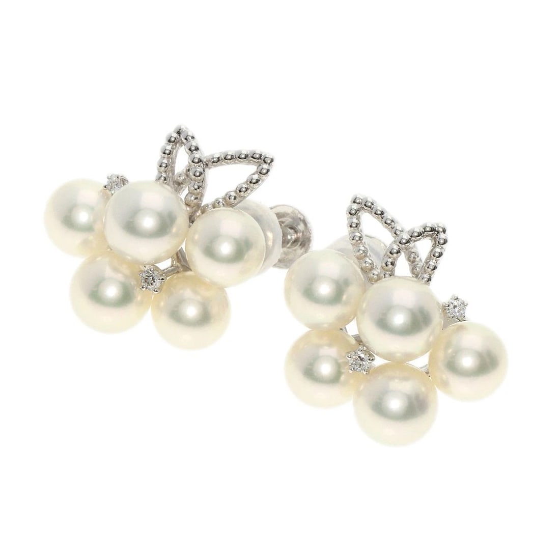 TASAKI AKOYA PEARL PEARL DIAMOND EARRING: TASAKI Akoya Pearl Pearl Diamond Earring Brand: TASAKI Type: Earring Material: K18 White Gold, Color: Exterior Color Silver Size: Stone Size:0.2inch/6.2-6.8mm Top Size:0.7inch/18.4x17.7x10.4mm Ac