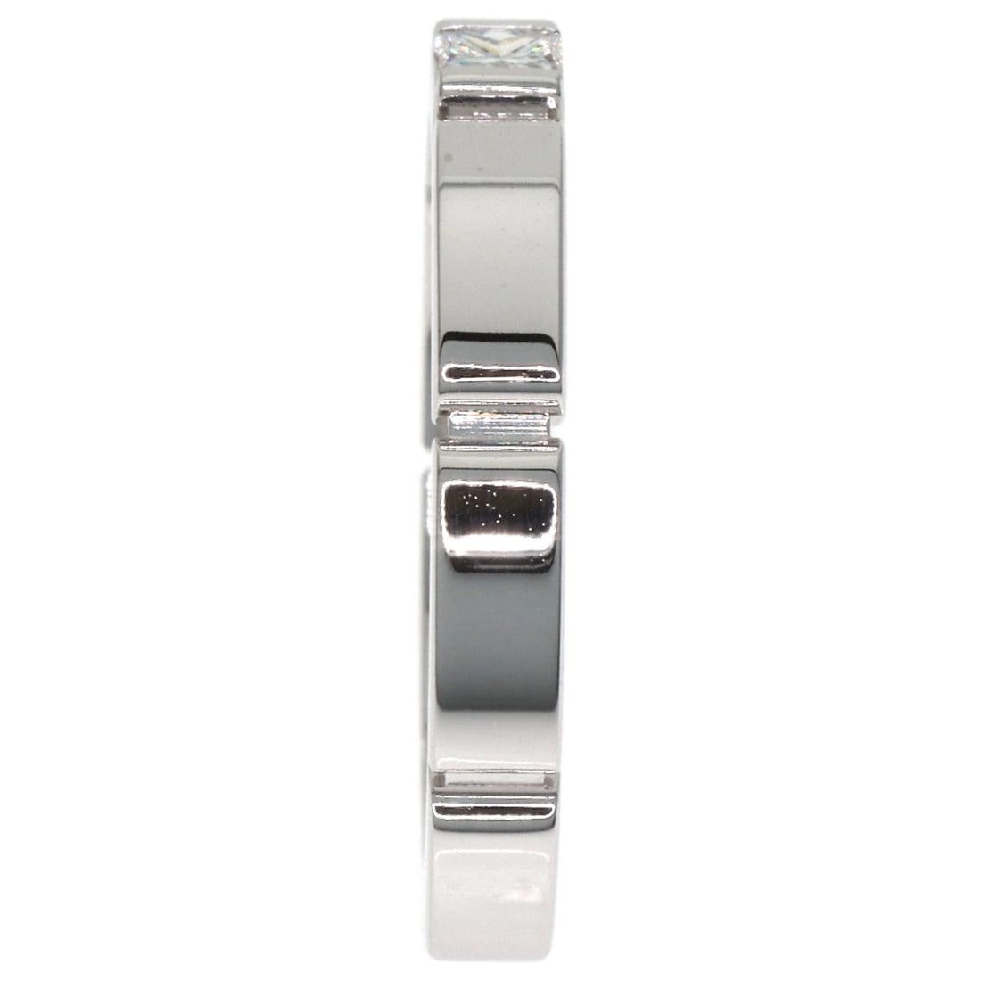 CARTIER MAILLON PANTHERE 1P DIAMONDRING: CARTIER Maillon PANTHERE 1P DiamondRing Brand: CARTIER Type: Ring Material: K18 White Gold, Main Stone/Creation Natural Color: Exterior Color Silver Size: 3.75 (US) Accessories: None Acces