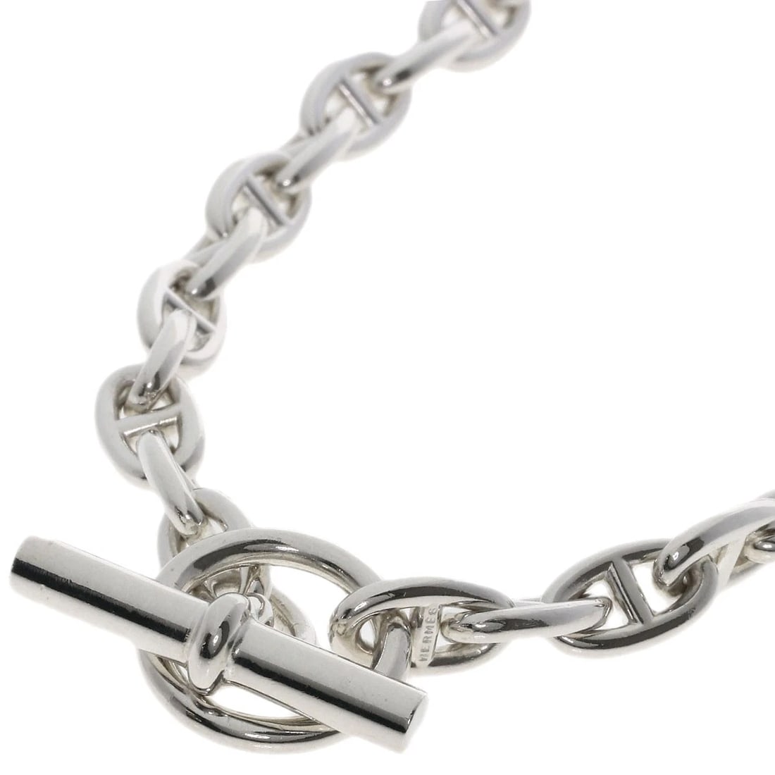 HERMES CHAINE D'ANCRE PM FRAMES NECKLACE SILVER: HERMES Chaine d'Ancre PM frames Necklace Silver Brand: HERMES Type: Necklace Material: Silver, Color: Exterior Color Silver Size: Chain Length:16.9inch/43cm Chain Width:3.2inch/8.2mm Top
