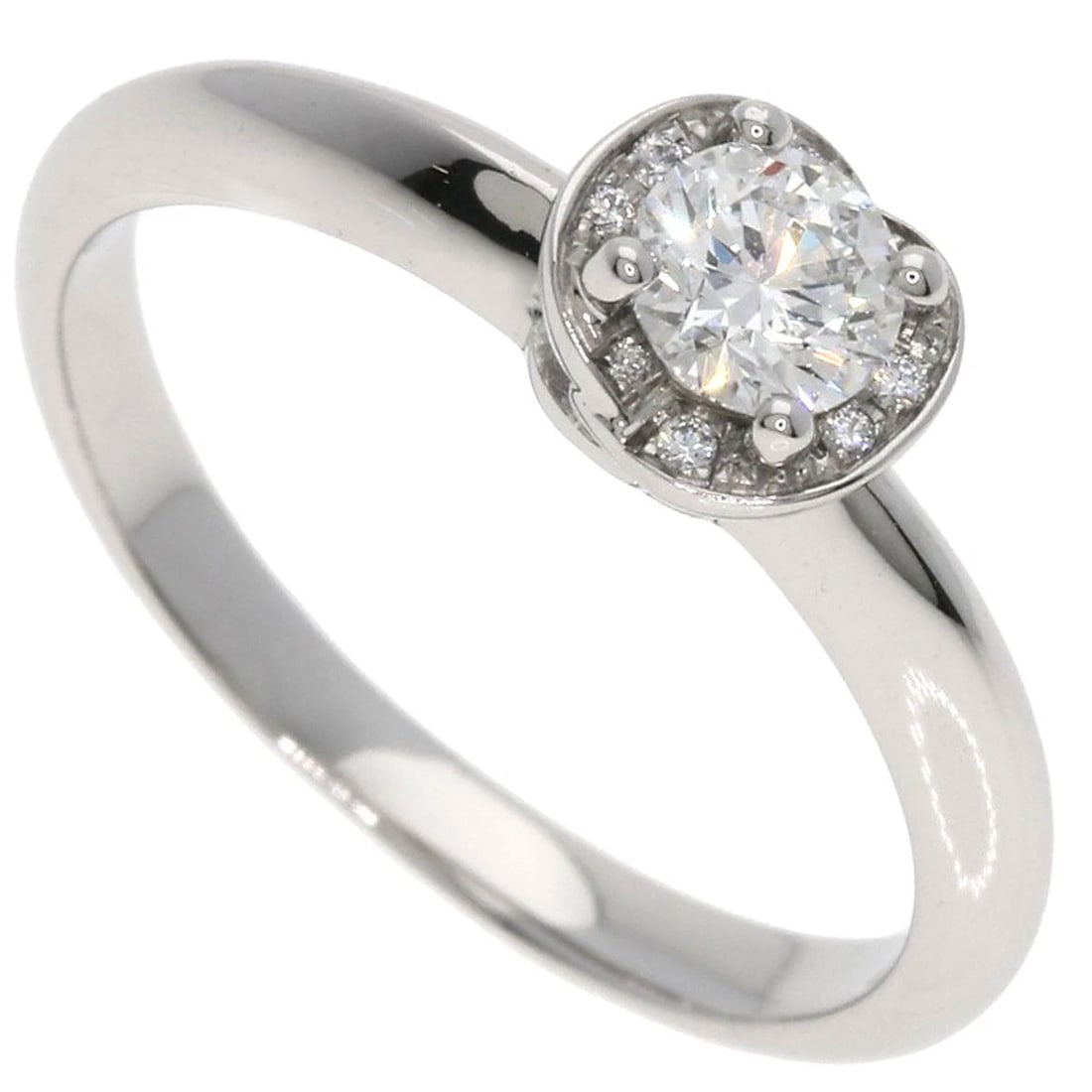 BVLGARI INCONTRO D'AMORE DIAMOND RING: BVLGARI Incontro D'Amore Diamond Ring Brand: BVLGARI Type: Ring Material: Platinum PT950, Main Stone/Creation Natural Color: Exterior Color Silver Size: 2.75 (US) Accessories: None