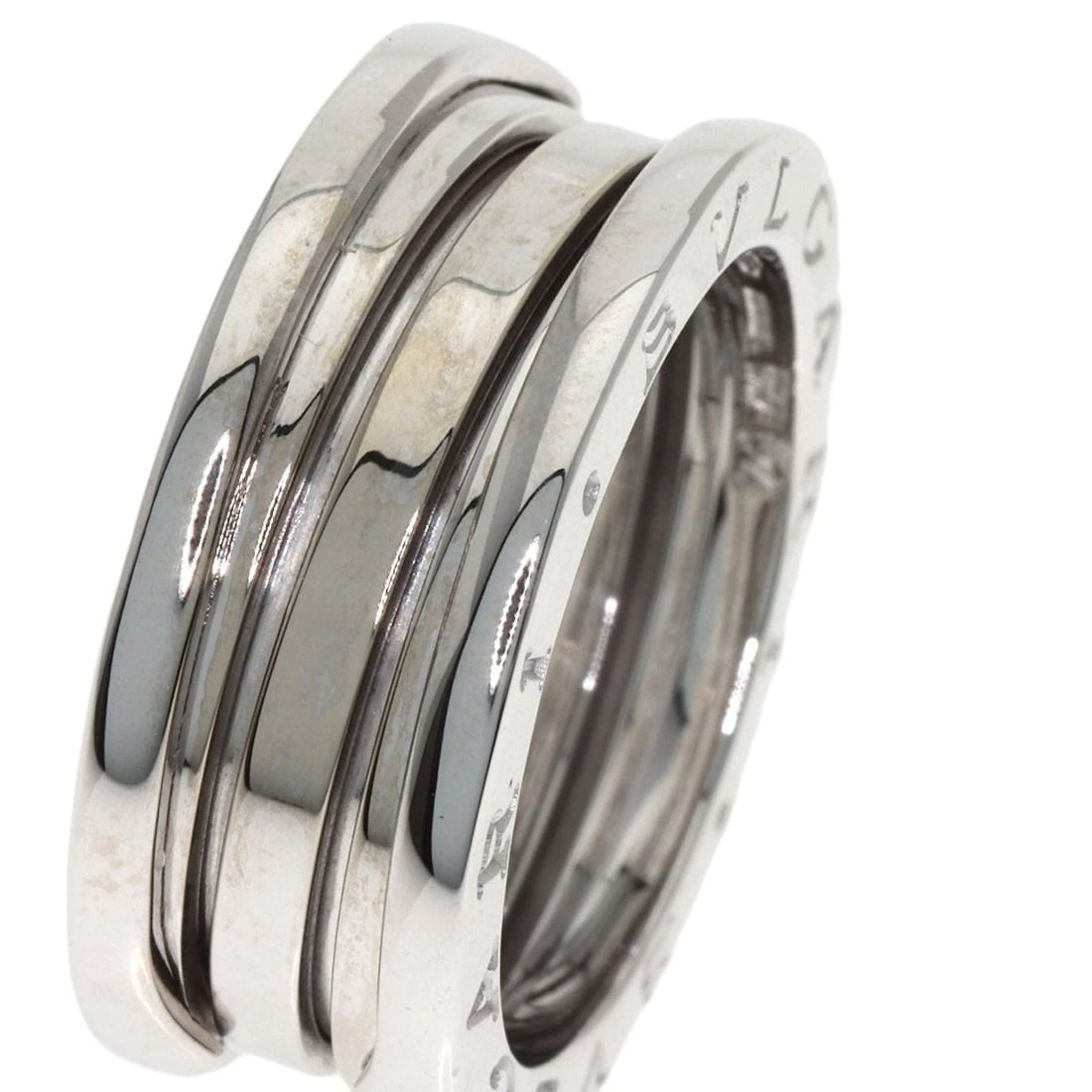 BVLGARI B.ZERO1 3 BAND RING K18 WHITE GOLD: BVLGARI B.zero1 3 band Ring K18 White Gold Brand: BVLGARI Type: Ring Material: K18 White Gold, Color: Exterior Color Silver Size: 7 (US) Accessories: None Accessories Notice: When purchasi