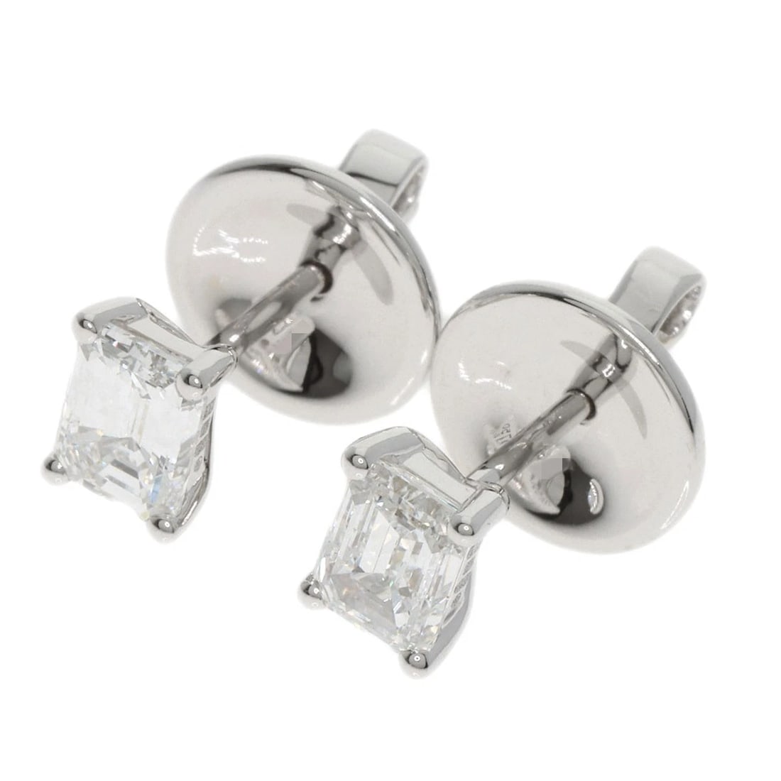 GRAFF DIAMOND EMERALD CUT EARRING K18 WHITE GOLD: GRAFF Diamond Emerald cut earring K18 White Gold Brand: GRAFF Type: earring Material: K18 White Gold, Main Stone/Creation Natural Color: Exterior Color Silver Size: Stone