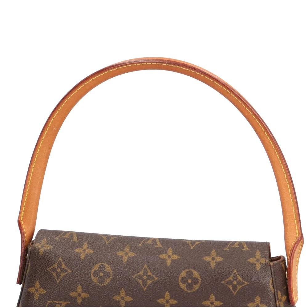 LOUIS VUITTON SHOULDER BAG - 6