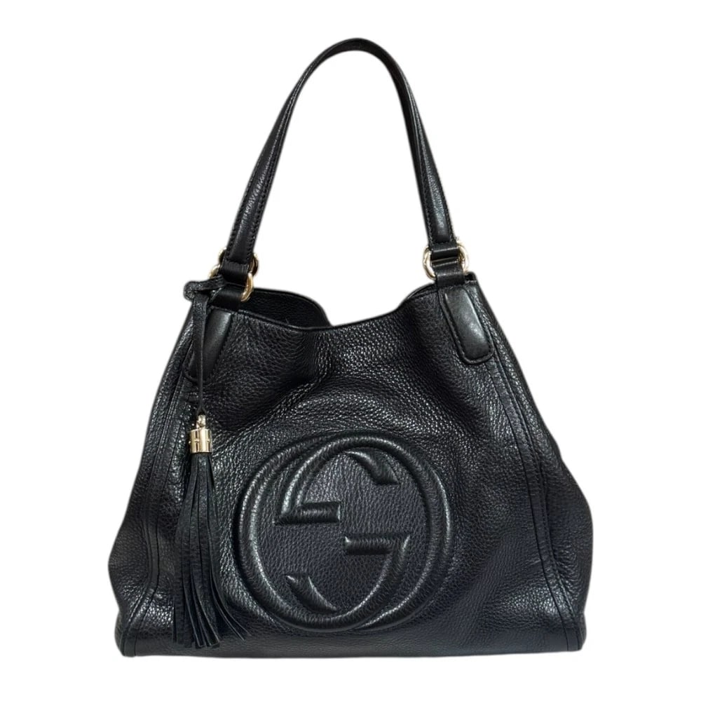 GUCCI SHOULDER BAG LEATHER WITH TASSEL SOHO SHOULDER BAG: GUCCI Shoulder Bag leather With tassel Soho Shoulder Bag Brand: GUCCI Type: Shoulder Bag Material: Exterior Material leather Color: black Size: W13.0 x H11.4 x D6.5inch Handle:15.4inch Accessorie