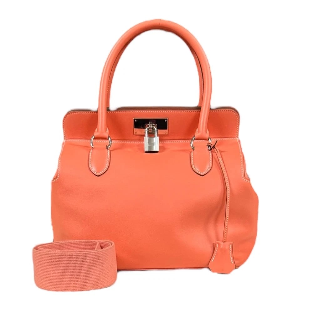 HERMES SHOULDER BAG VAUX SWIFT 2WAY TOOLBOX 26 SHOULDER BAG: HERMES Shoulder Bag Vaux Swift 2way Toolbox 26 Shoulder Bag Brand: HERMES Type: Shoulder Bag Material: Exterior Material Vaux Swift Color: Orange / Crevetto Size: W10.2 x H10.6 x D7.1inch