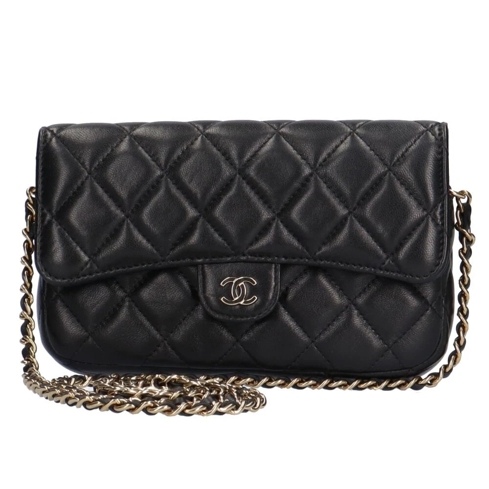 CHANEL PHONE CASE SHOULDER BAG CROSS BODY LAMBSKIN MATRASSE SHOULDER BAG: CHANEL Phone case Shoulder Bag Cross Body lambskin Matrasse Shoulder Bag Brand: CHANEL Type: Shoulder Bag Material: Exterior Material lambskin Color: black / black Size: W7.1 x H3.9 x D1.4inch