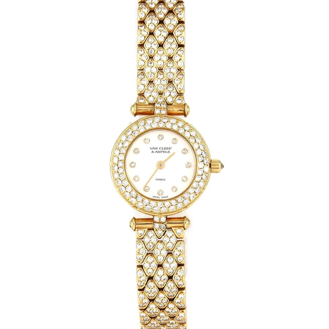 VAN CLEEF & ARPELS SPORT YELLOW WATCH: Van Cleef & Arpels Sport Yellow Watch Brand: Van Cleef & Arpels Type: Wrist watch Material: Case: Yellow gold Bracelet: Yellow gold Color: Dial color: White/Diamond Size: Case diameter: Approx. 21