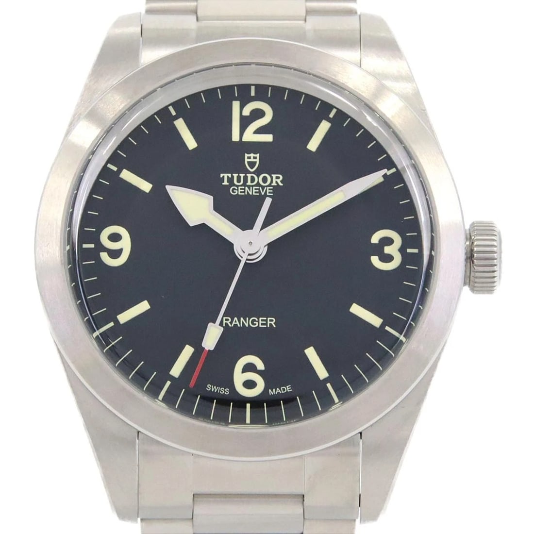 TUDOR RANGER SS WATCH: Tudor Ranger SS Watch Brand: Tudor TUDOR Type: Wristwatch Material: Case: SST Bracelet: SST Color: Dial Colors: Black Size: Case diameter: 39mm Max Wrist size: 20cm Accessories: None